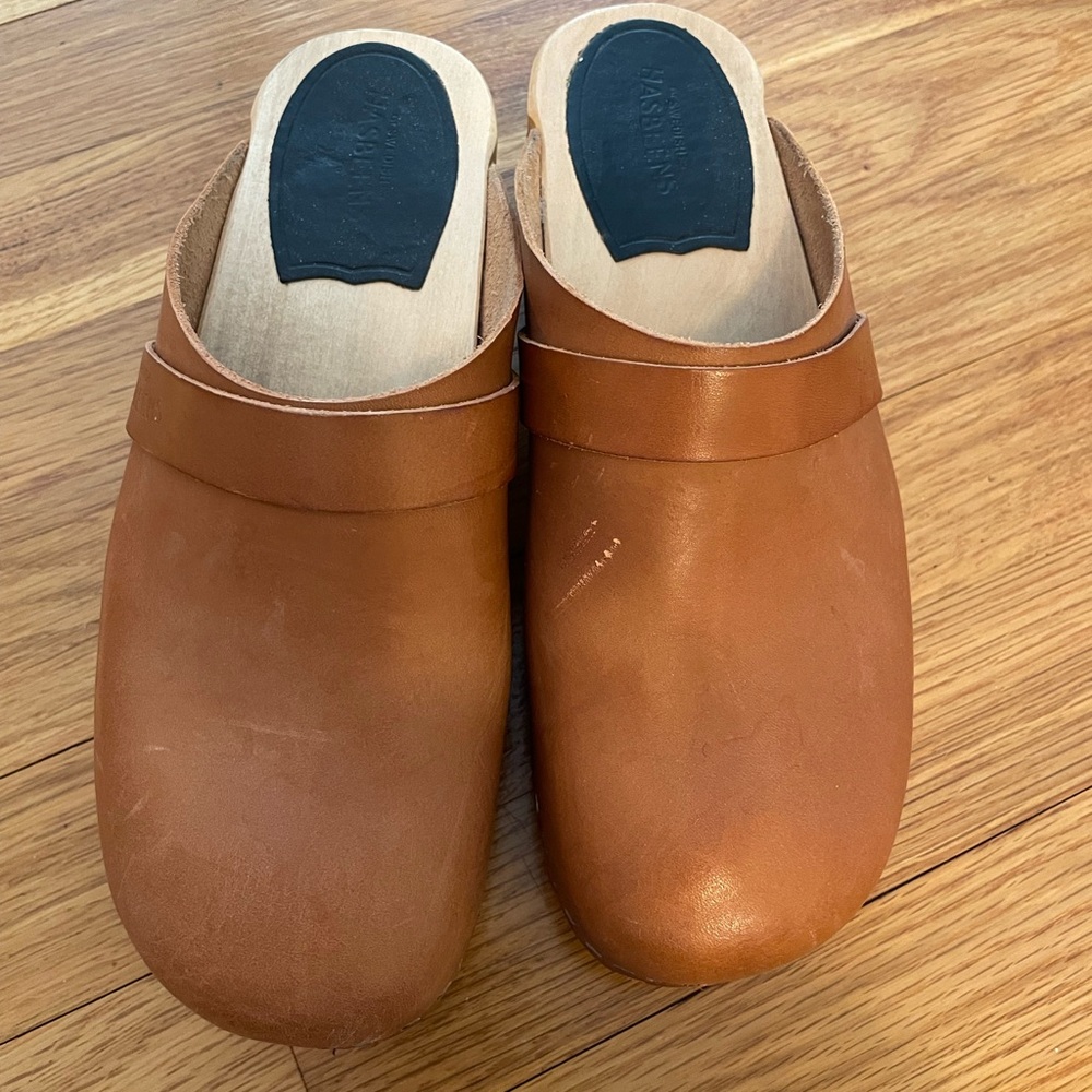 Women’s Swedish Hasbeen Clogs - size 38